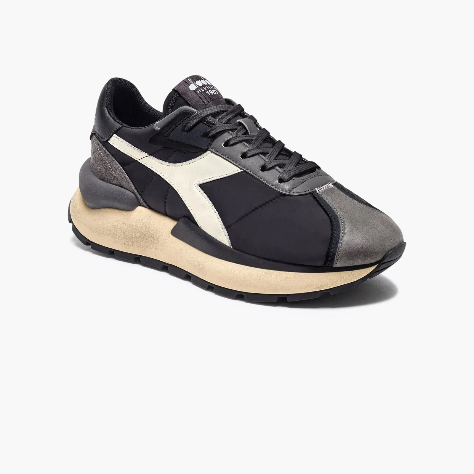 Diadora Mercury Elite